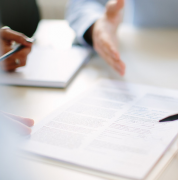 大陸人找代理注冊(cè)香港公司后要注意什么方面？