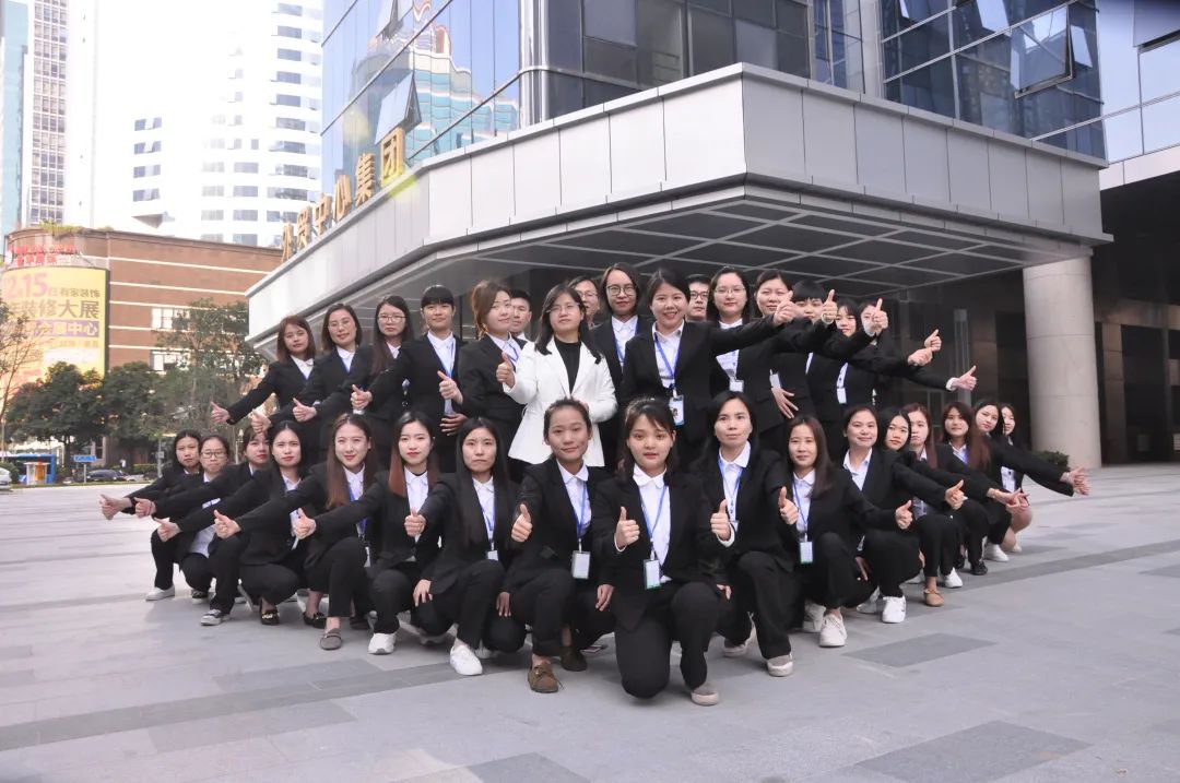 馬來西亞華僑銀行高層到訪卓信企業(yè)，帶來開戶新資訊!