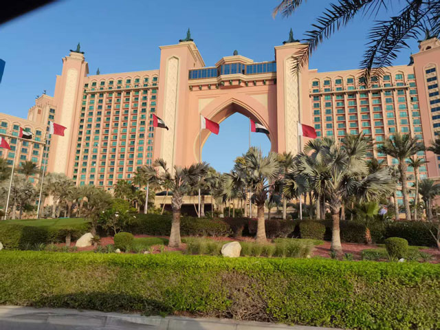 美國關稅重創(chuàng)，中國企業(yè)如何突圍？